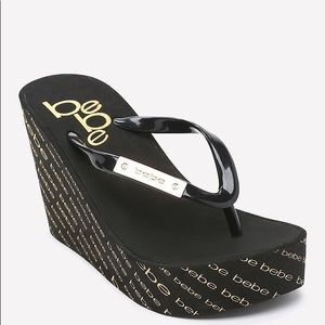 Bebe wedge flip flops🔥 Medium